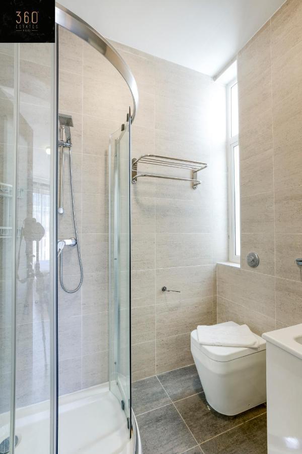 Lux Sea Front Penthouse With Breathtaking Views In St Pauls By 360 Estates Apartamento St. Paul's Bay Exterior foto
